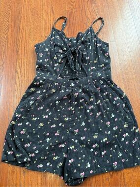 Aerie Black Floral Cutout Romper Size Small